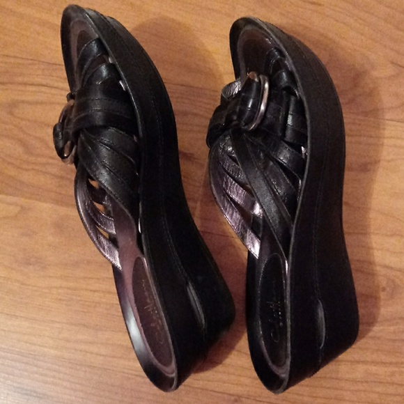 Cole Haan Serues Nike Air Sandals - Picture 5 of 8